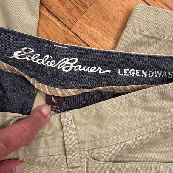 Eddie Bauer Legendwash Khaki Crops - Picture 2 of 7